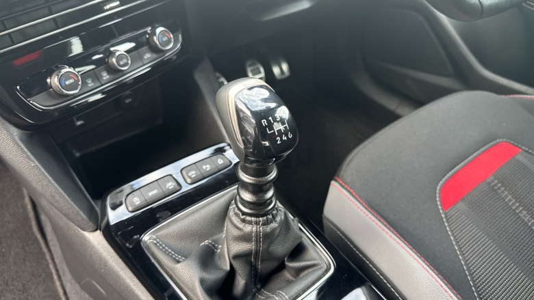 Vauxhall Mokka 1.2 Turbo 100 SRi Premium 5dr Petrol Hatchback